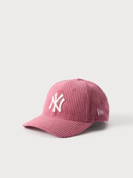 NEW ERA Kepurė NEYYAN melionų balta