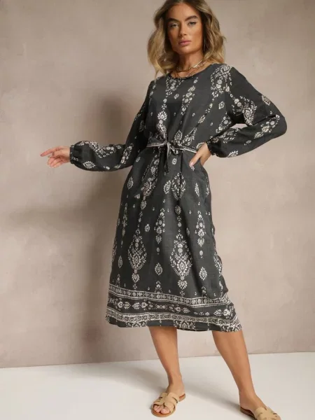 Ciemnoszara Pudełkowa Sukienka Boho w Etniczne Wzory z Lisalenea szara