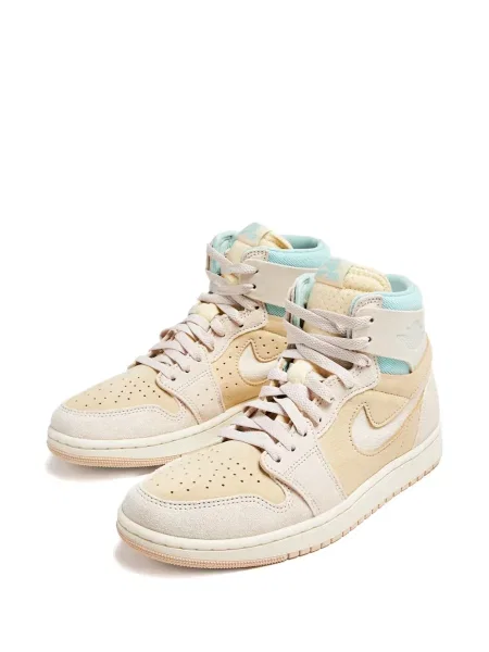 Sneakerși Nike Metcon din piele de căprioară alergare cu platformă alb