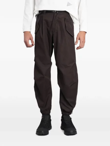 Cu centură pantaloni cargo And Wander maro