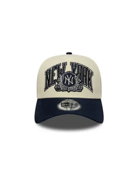 Szarvasbőr baseball sapka New Era bézs