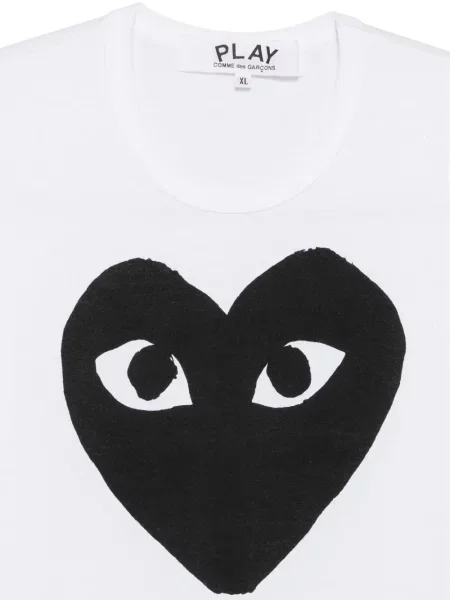 Тениска Comme Des Garçons Play с принт със сърца бяло