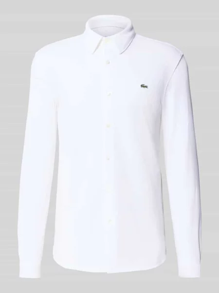 Koszula casualowa o kroju slim fit z fakturą Lacoste biała