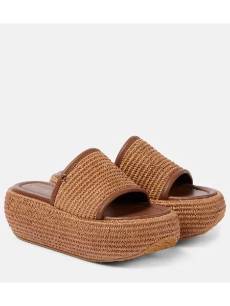 Papuci tip mules Gianvito Rossi din piele cu platformă maro