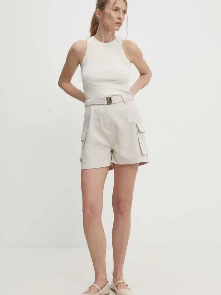 Къс панталон Answear Lab с изчистен дизайн с висока талия бежово