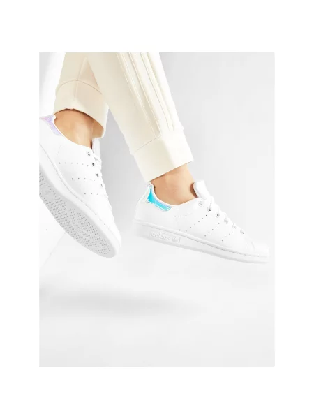 Laisvalaikio batai adidas Stan Smith J balta