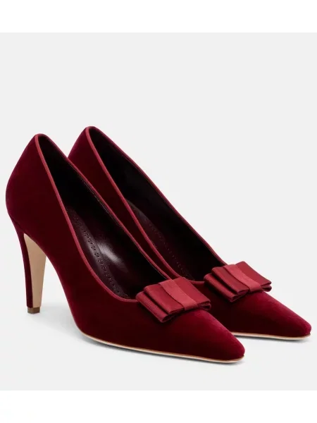 Pantofi cu toc Manolo Blahnik de catifea roșu
