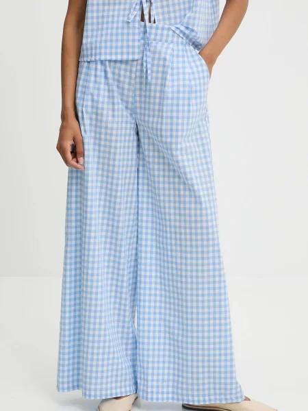 Панталон Answear Lab с широка каройка с висока талия синьо