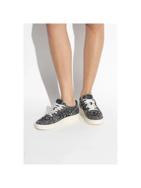 Sneakersy Autry czarne