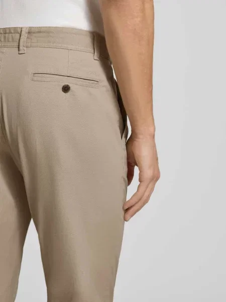 Spodnie materiałowe o kroju slim fit z z tyłu Mcneal beżowe