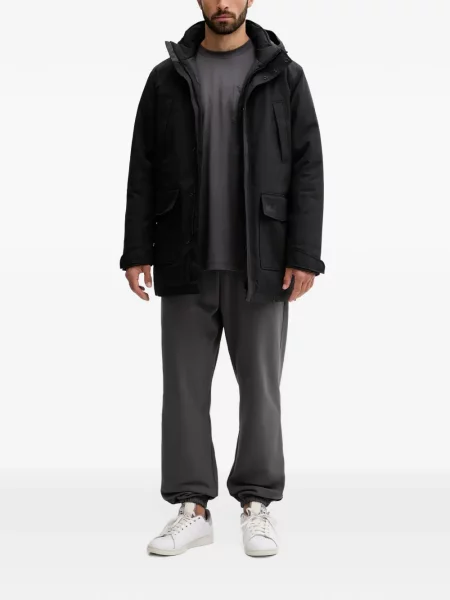 Geacă Jack Wolfskin cu glugă negru