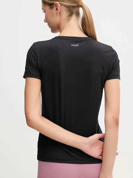 Футболка Emporio Armani чорний