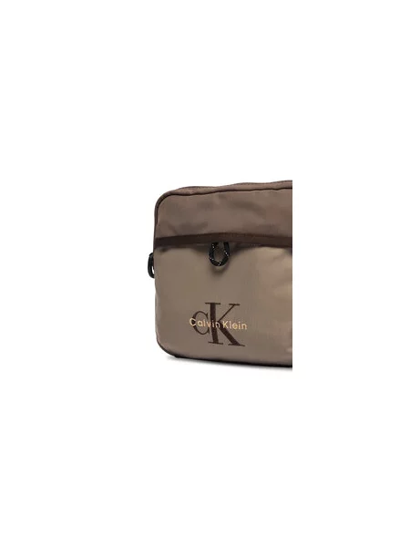 Taška Calvin Klein hnědá