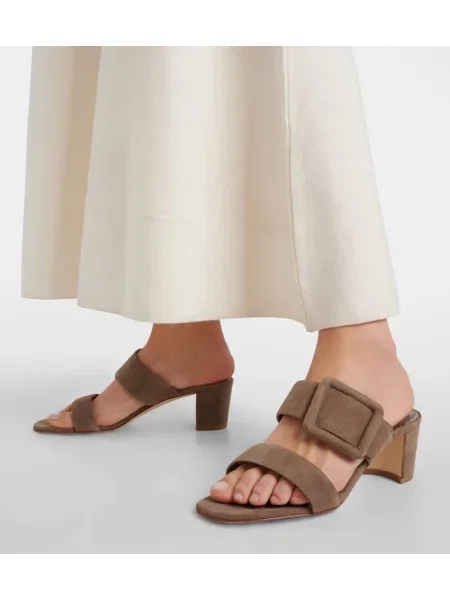 Papuci tip mules Manolo Blahnik din piele de căprioară maro