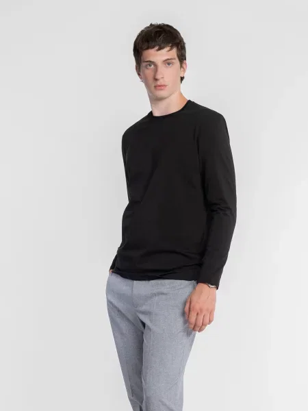 Лонгслив Arber черный