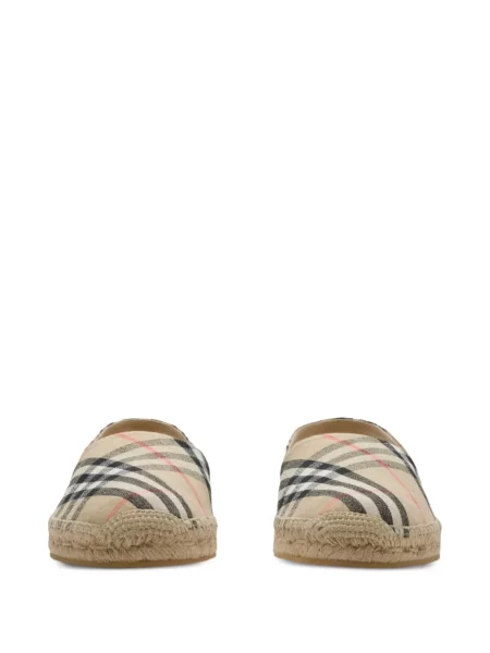 Espadrile Burberry în carouri