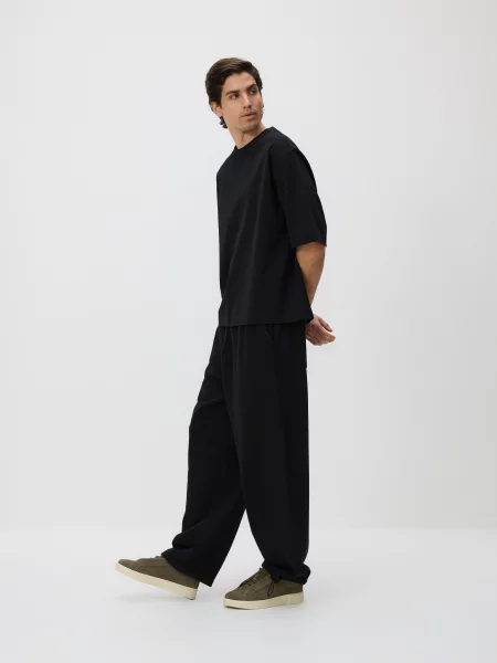 Футболка Reserved черная