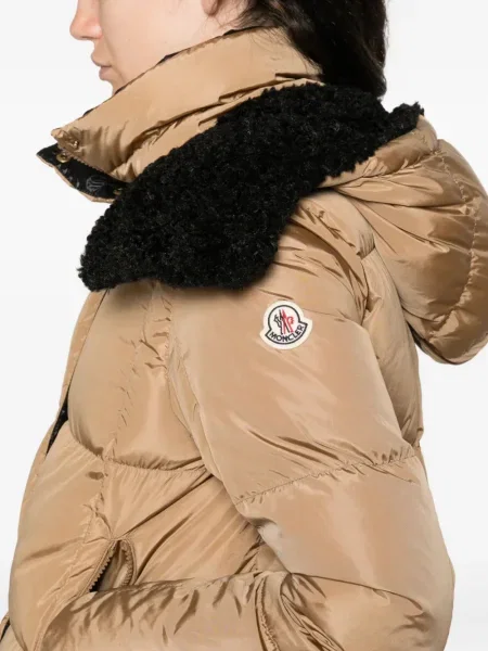 Кожух Moncler