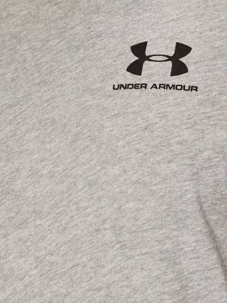 Under Armour Футболка