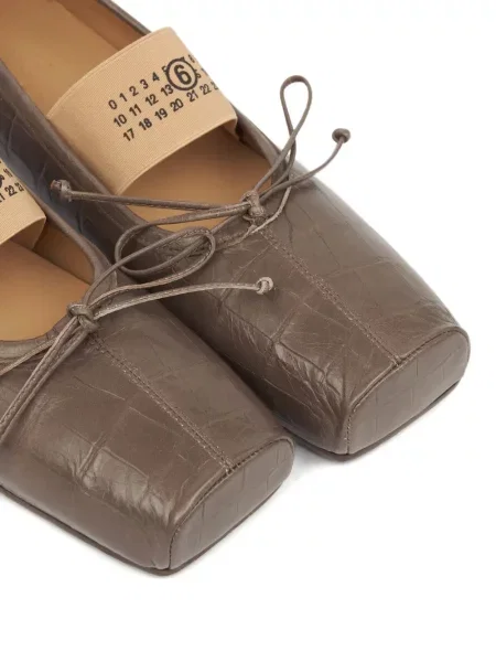 Balerini Mm6 Maison Margiela maro