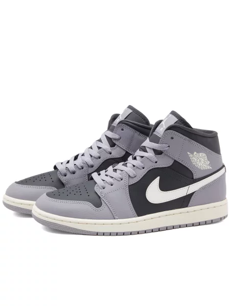 Sneakersy Air Jordan szare