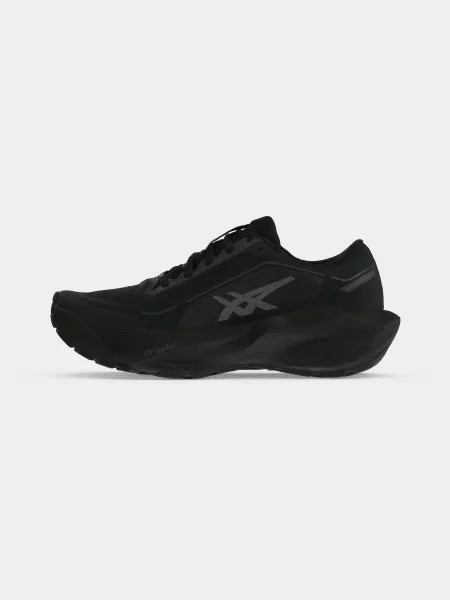 Sneakerși Asics Novablast negru