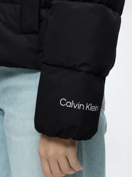 Calvin Klein Jeans Zimná bunda jedľová / čierna biela