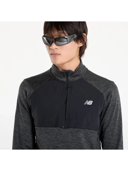 Суитчър New Balance с принт черно