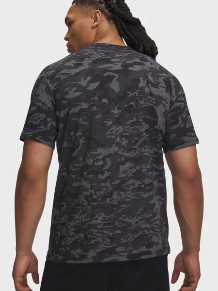 Футболка Under Armour черная