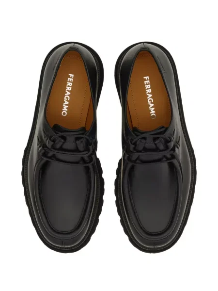 Chunky ниски обувки Ferragamo с връзки с дантела черно