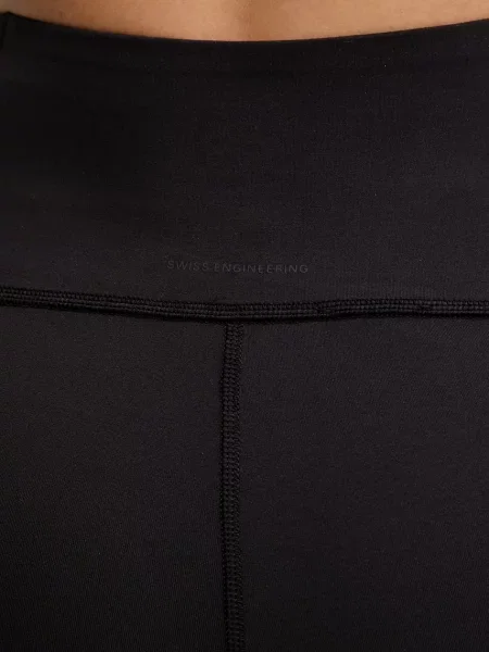 On Studio легінси