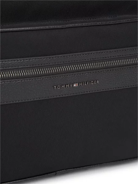 Tommy Hilfiger Geantă reporter negru