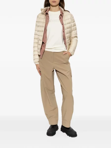 Къс опаковаем пухено яке Moncler