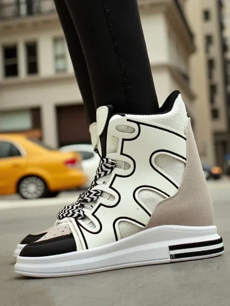 Маратонки Resti с клин ток черно