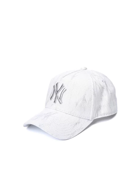 LuckyLOOK Кепка білий
