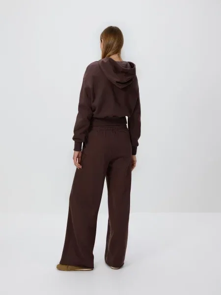 Reserved Широкі спортивні штани темно коричневий