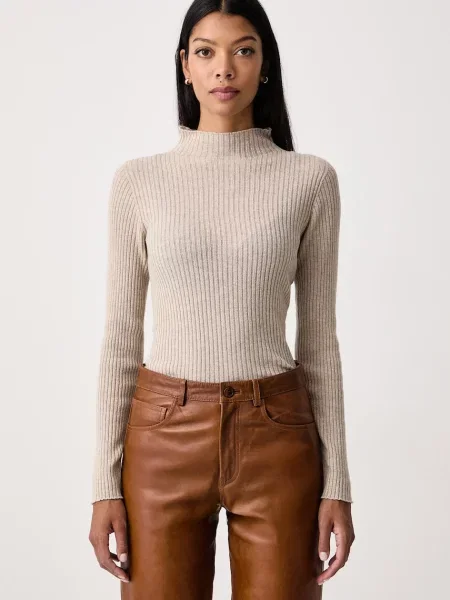 Pulover Twinset de lână bej