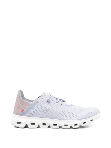 Sneakerși On albastru