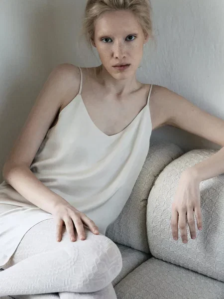 Платье мини Muuv клеш бежевое