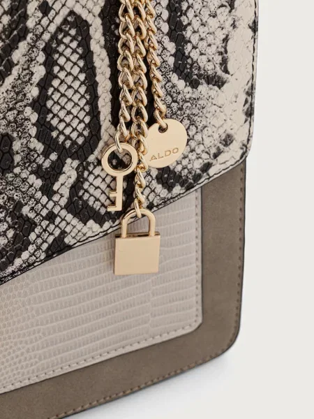 Кожаная сумка Aldo