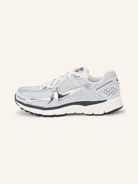 Nike Sneakersy Zoom Vomero 5 weiss