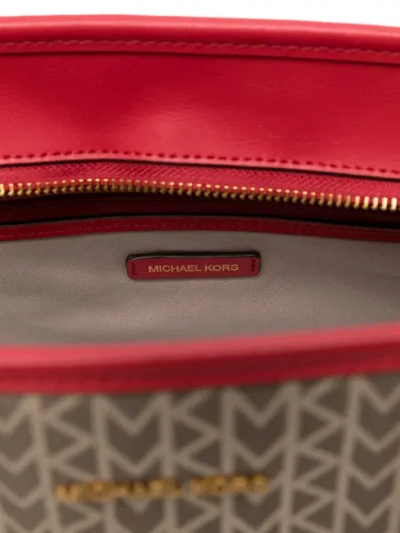 Geanta de piele Michael Michael Kors din piele cu cataramă gri
