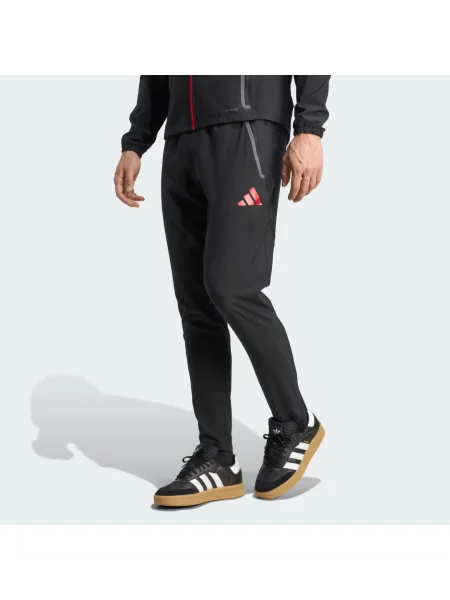 Spodnie Liverpool FC Tiro 25 Competition Vis Tech Travel czarne