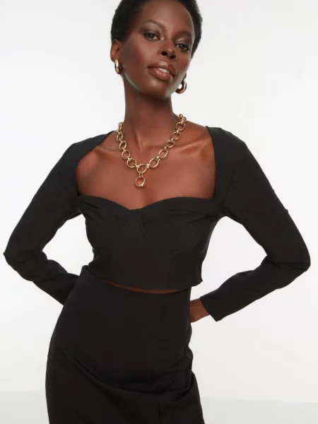 Gulerat bluză Trendyol negru