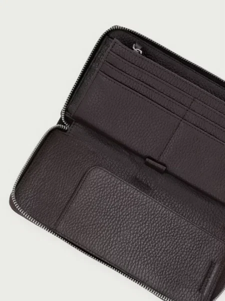 Кожаный кошелек Emporio Armani