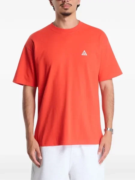 Tricou Nike de drumeție gri