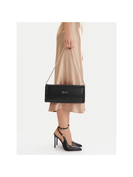 Zawieszka Nine West czarna