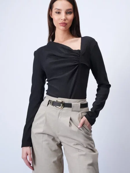 Trend Alaçatı Stili Tricou negru