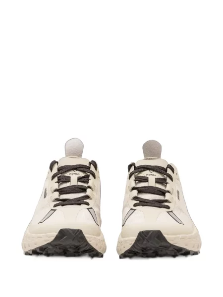 Sneakerși Norda