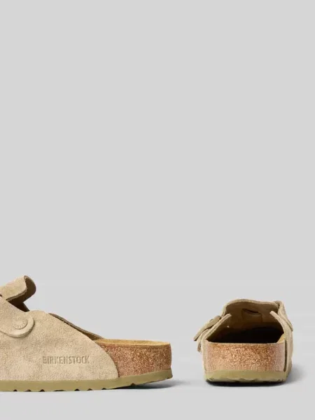 Kapcie skórzane ze sprzączką model ‘Boston’ Birkenstock khaki